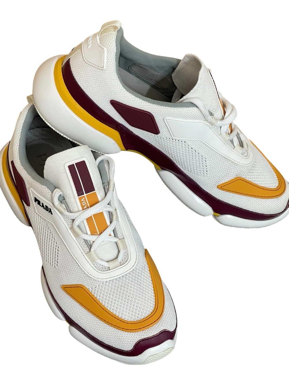 Prada White, Burgundy & Orange
Cloudbust Trainers size size 5(35)